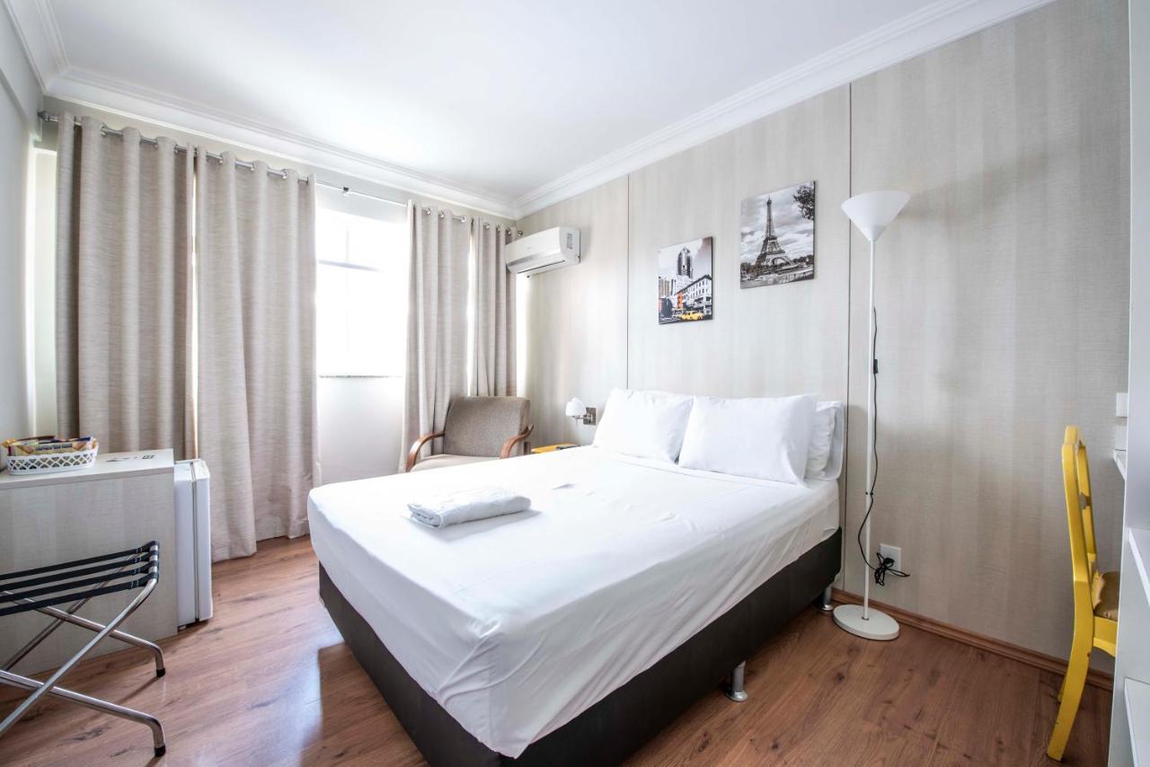 Hotel Santiago Centro เตเรซอโปลิส ภายนอก รูปภาพ
