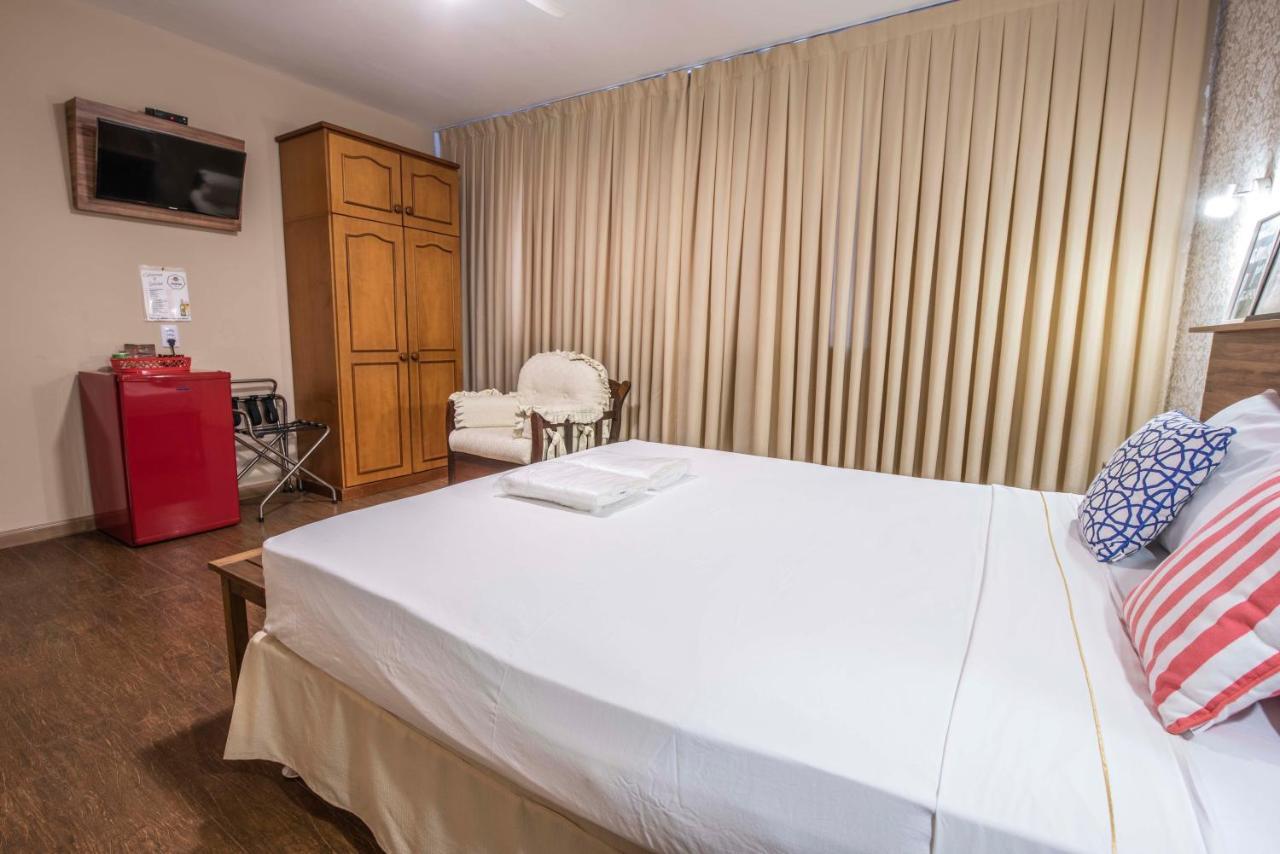 Hotel Santiago Centro เตเรซอโปลิส ภายนอก รูปภาพ