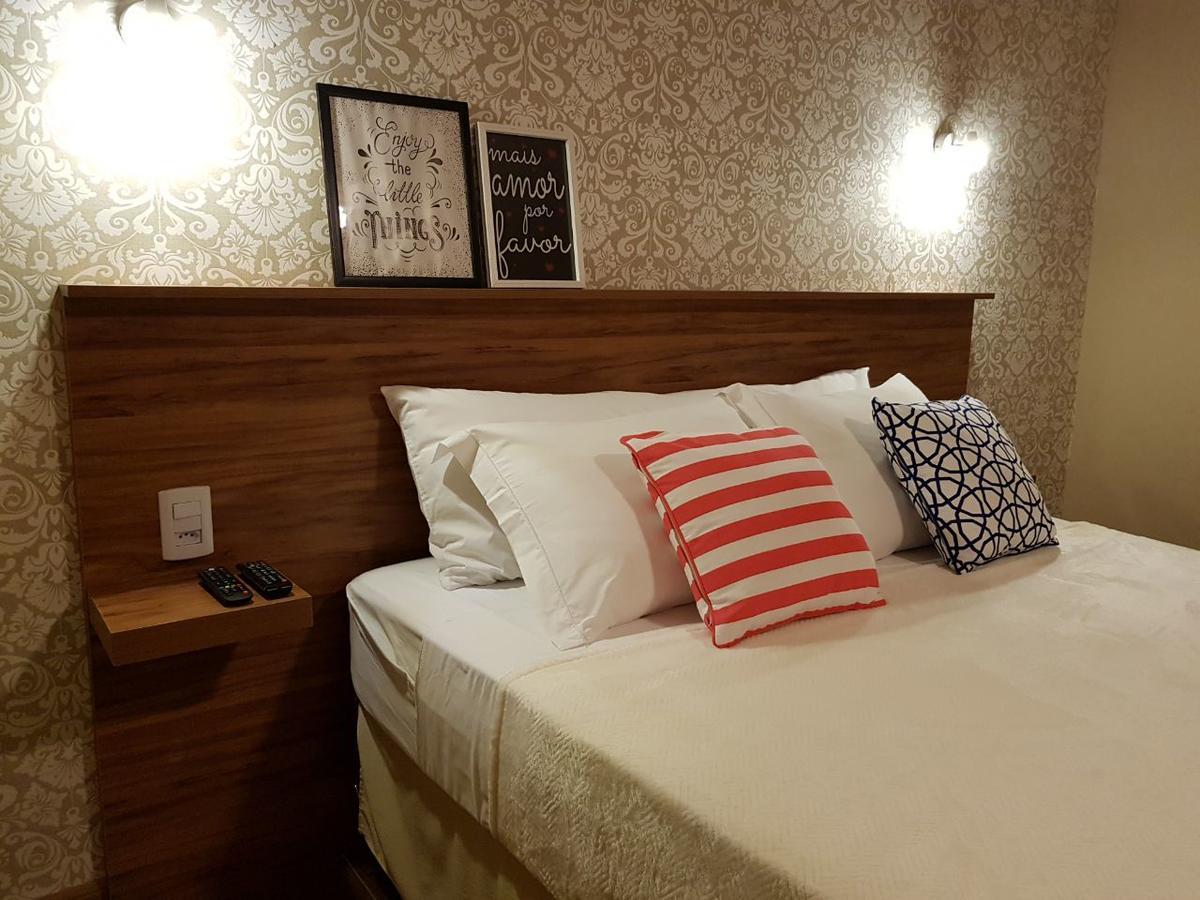Hotel Santiago Centro เตเรซอโปลิส ภายนอก รูปภาพ